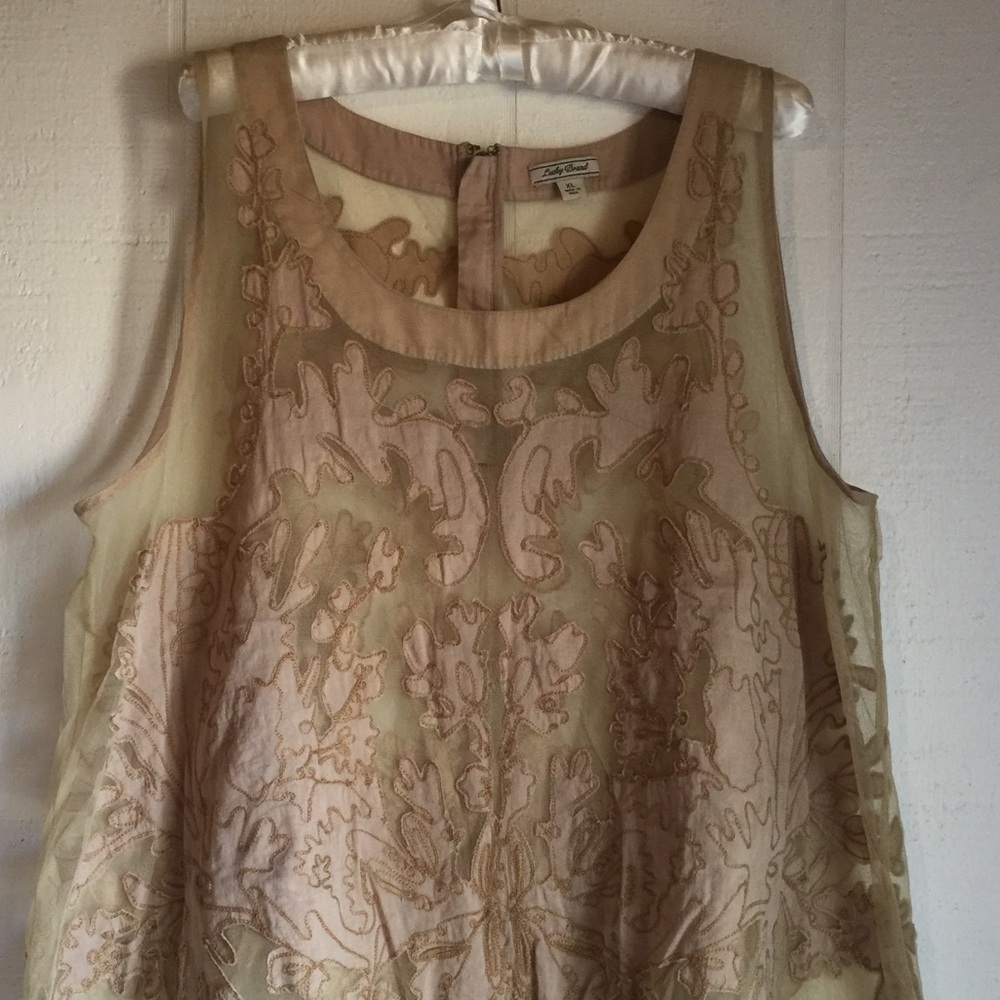 Lucky Brand Back Zip Appliqué Top